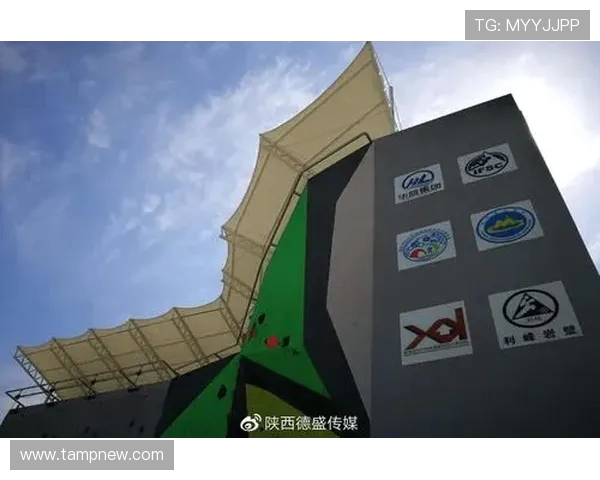 南京极限运动队在世界攀岩锦标赛中以93分稳居积分榜首位