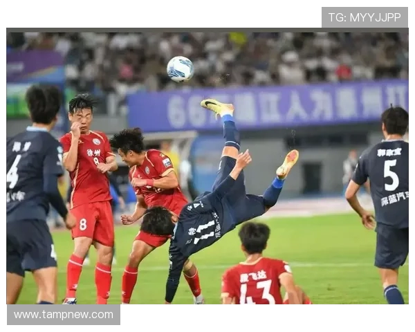 辽宁与深圳的36轮较量展现足球魅力与团队精神的精彩瞬间